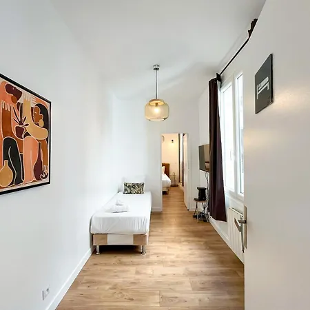 Apartment 06 - Faubourg *