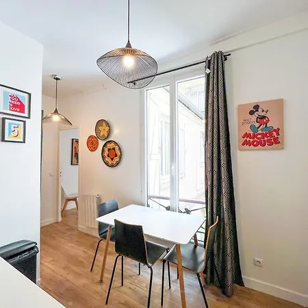 06 - Faubourg Apartment *